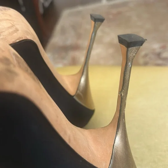 Brian Atwood Naiya Black and Gold Silk Crepe Peep-Toe High-Heel Bootie Size EU42 - Picture 15 of 16